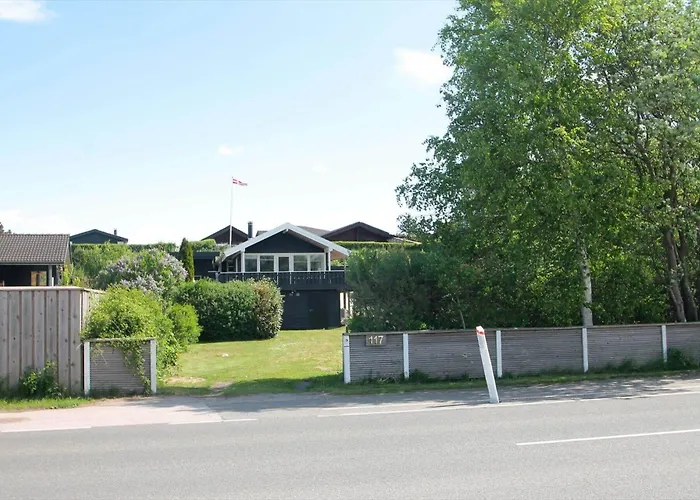Holiday home Sl216-slagelse-bildsovej-117 *